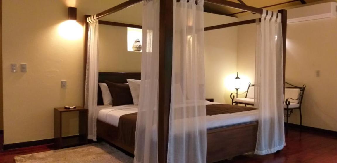 Tropical Suites & Villas Ла Фортуна Экстерьер фото
